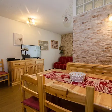 Apartament Tetras *